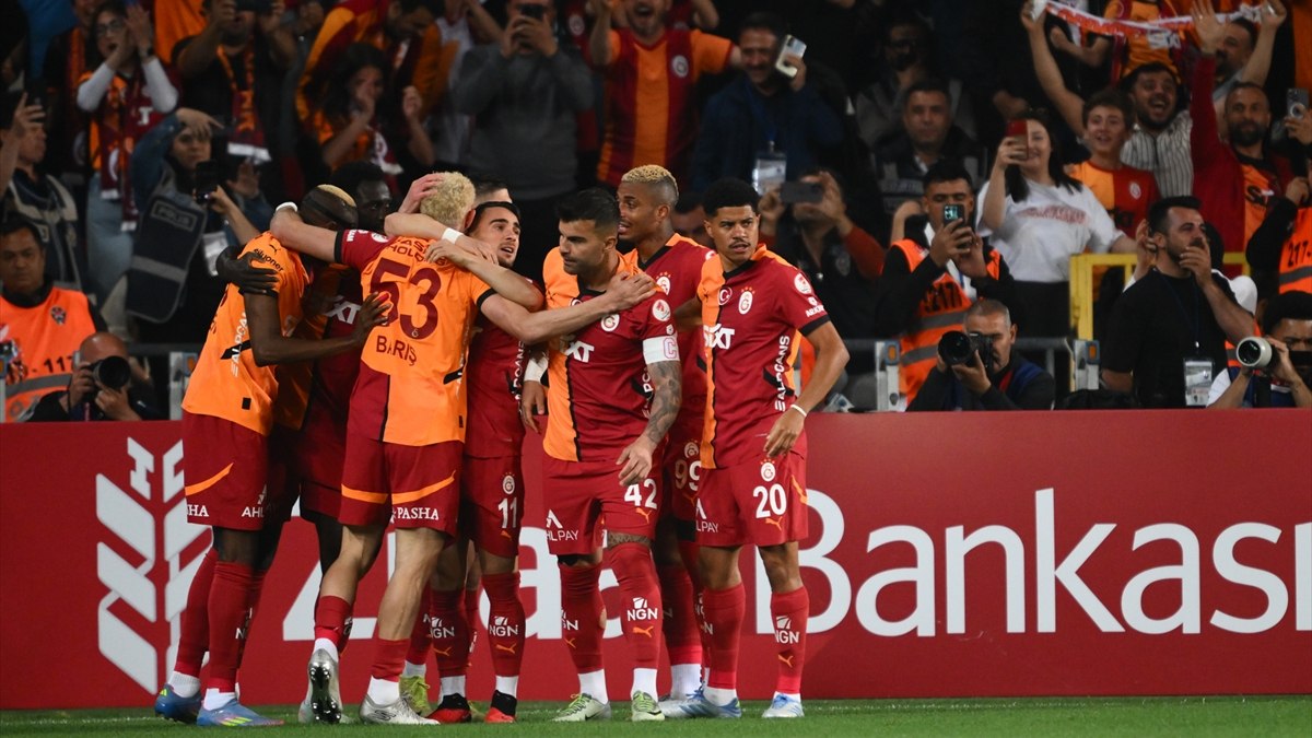 Türkiye Kupası’nda final heyecanı! Trabzonspor – Galatasaray – CANLI SKOR
